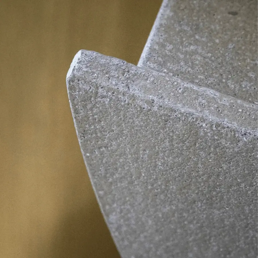 Mogg Shape Console #7