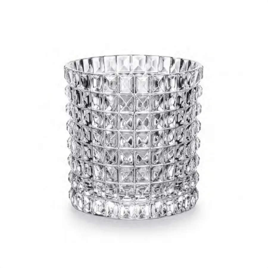 Luxury John Richmond Nora tumbler handcrafted from mouth-blown lead crystal with clear finish and diamond-cut pattern