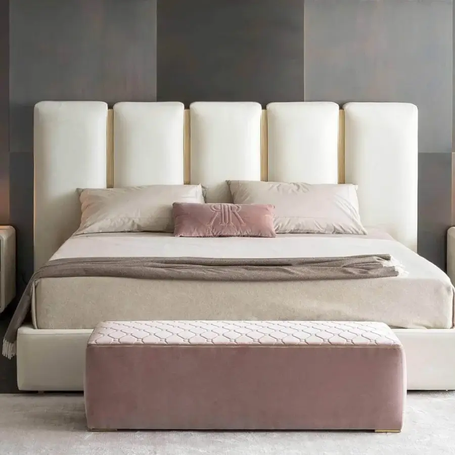 Superior Rugiano Club bed with light cream textile upholstery and refined brushed brass tubes built in Italy