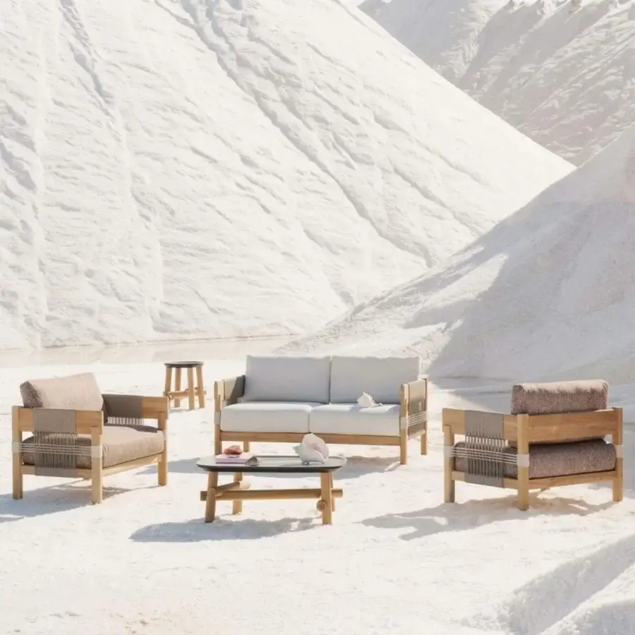 Sophisticated Unopiù Symi coffee table featuring natural teak wood structure and ceramic tabletop in Dove finish