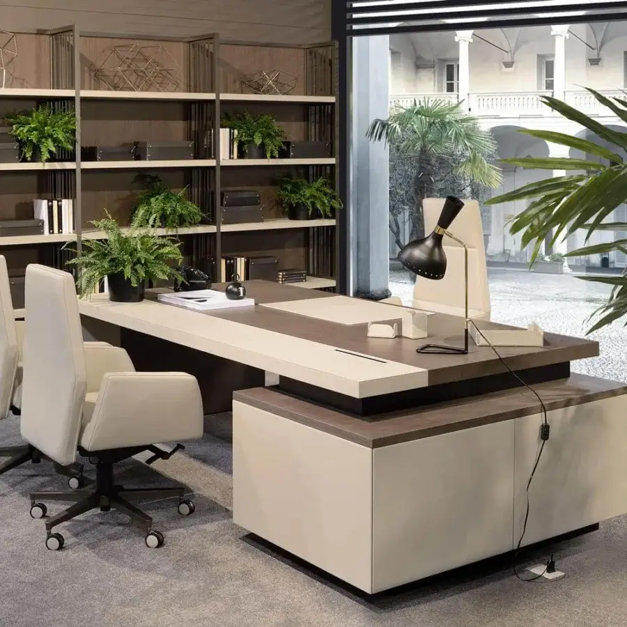 Superior 4 Mariani Kefa armchair upholstered in light beige leather with titanium-varnished aluminum swivel base
