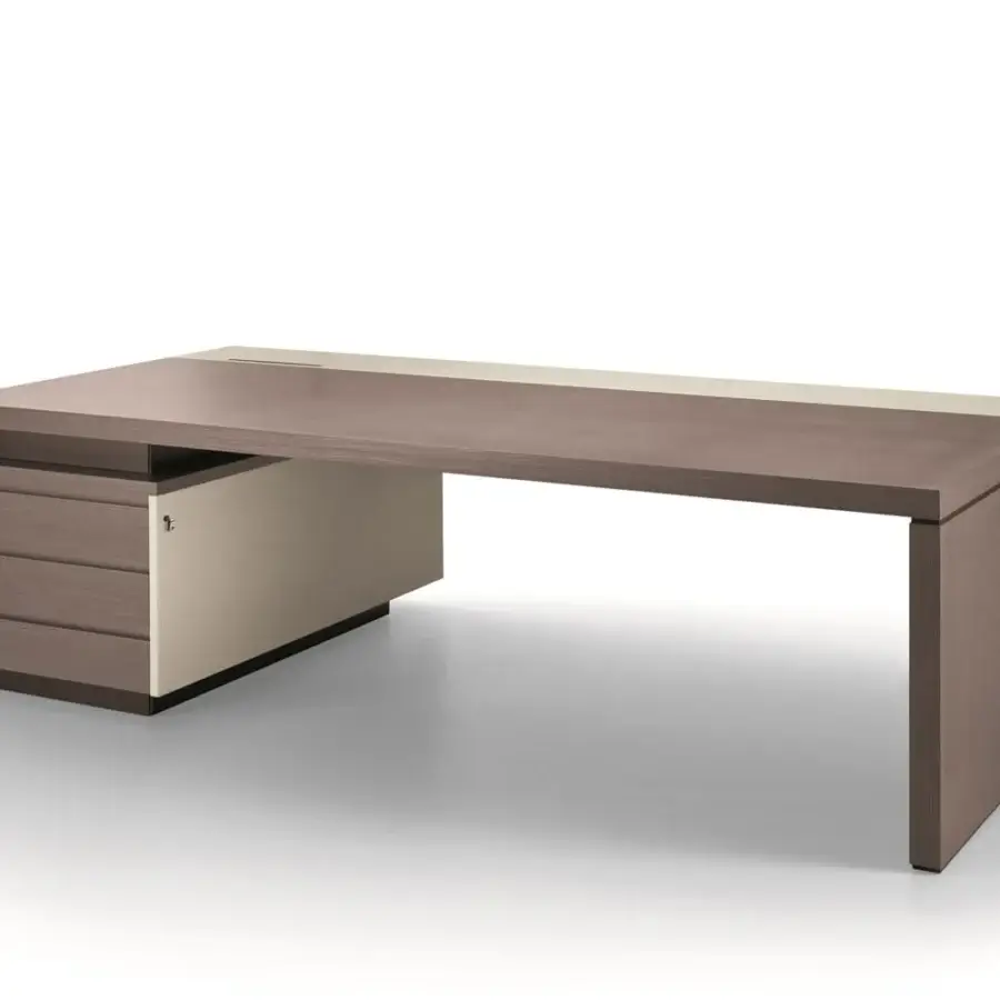 Superior 4 Mariani Kefa desk with a soft leather inlay, built with honeycomb fiberboard and beechwood edges in a matte finish