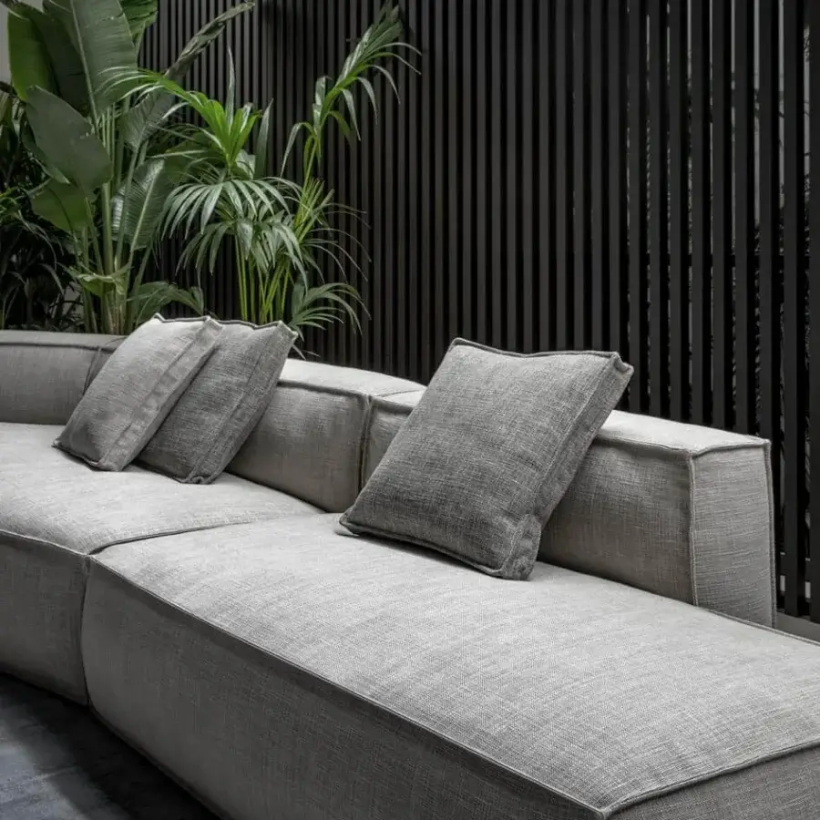 Captivating Bonaldo Peanut B.X sectional in light gray woven fabric with anthracite grey matt painted wood feet
