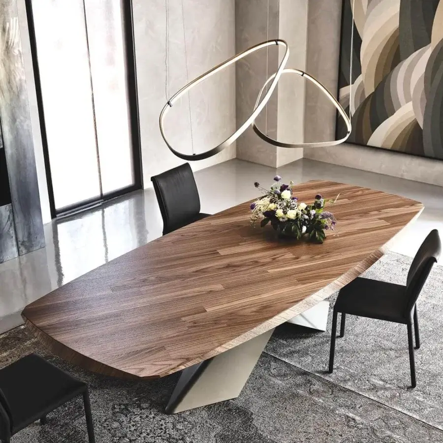 Exceptional Cattelan Italia Tyron table with boat-shaped burned oak top and light-toned sculptural ‘X’ base