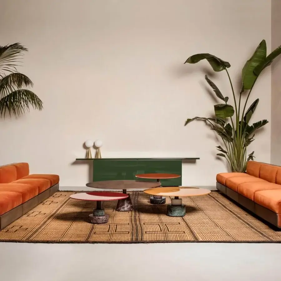Exceptional Acerbis Menhir coffee table with glossy lacquered wood top and Levanto red marble base in black epoxy powder coating