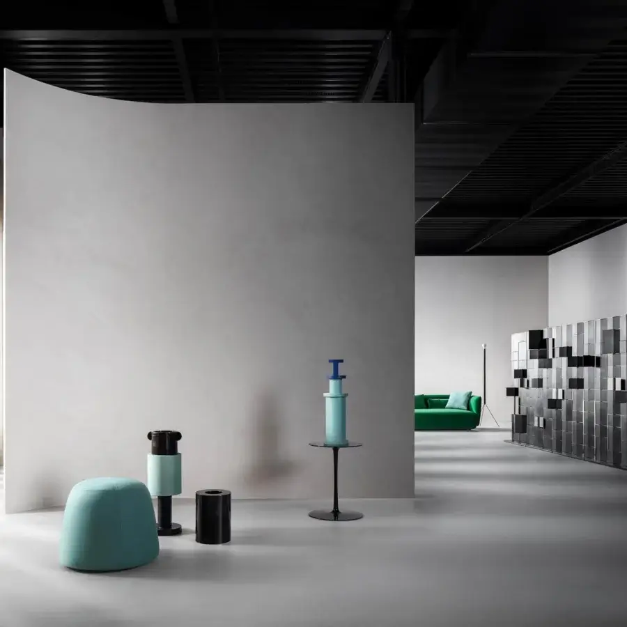 Distinguished MDF Italia Divide It room divider with a black epoxy powder coating and rotating painted integral polyurethane panels