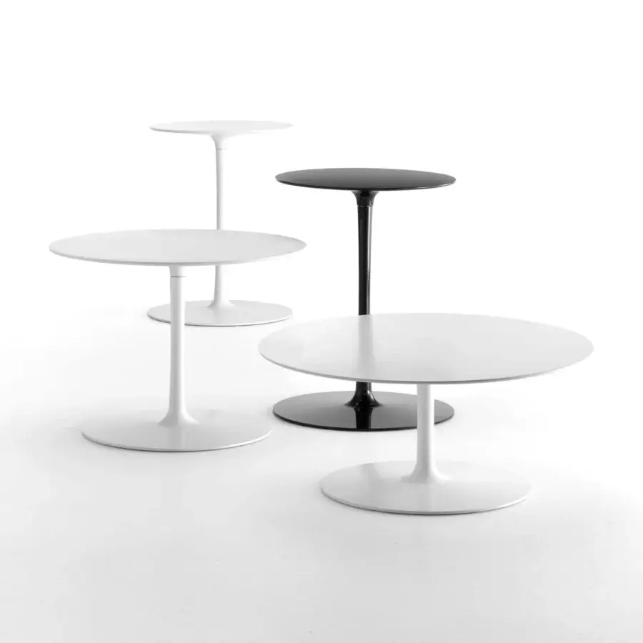 Exclusive MDF Italia Flow nightstand with gloss black Ceramilux® top and painted aluminum base