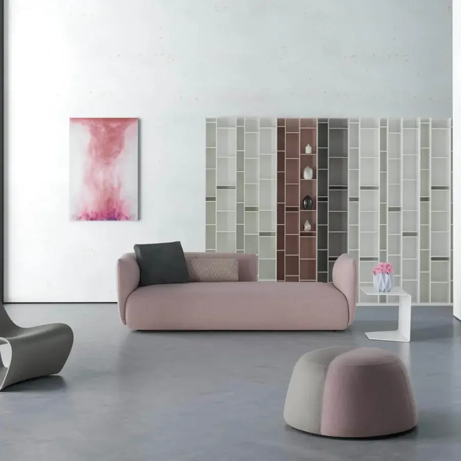 Distinctive MDF Italia Random bookcase built with medium density wood fibre boards in light gray matte finish and modular configuration
