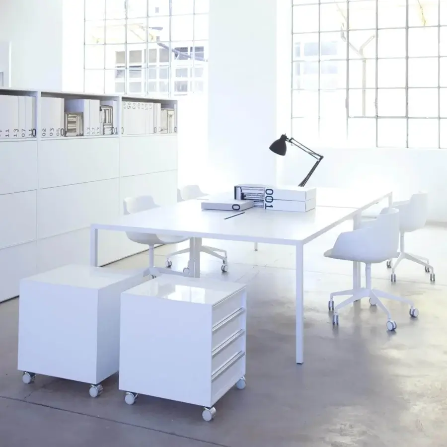 Superior MDF Italia Tense conference table with a glossy white finish and lightweight geometric construction