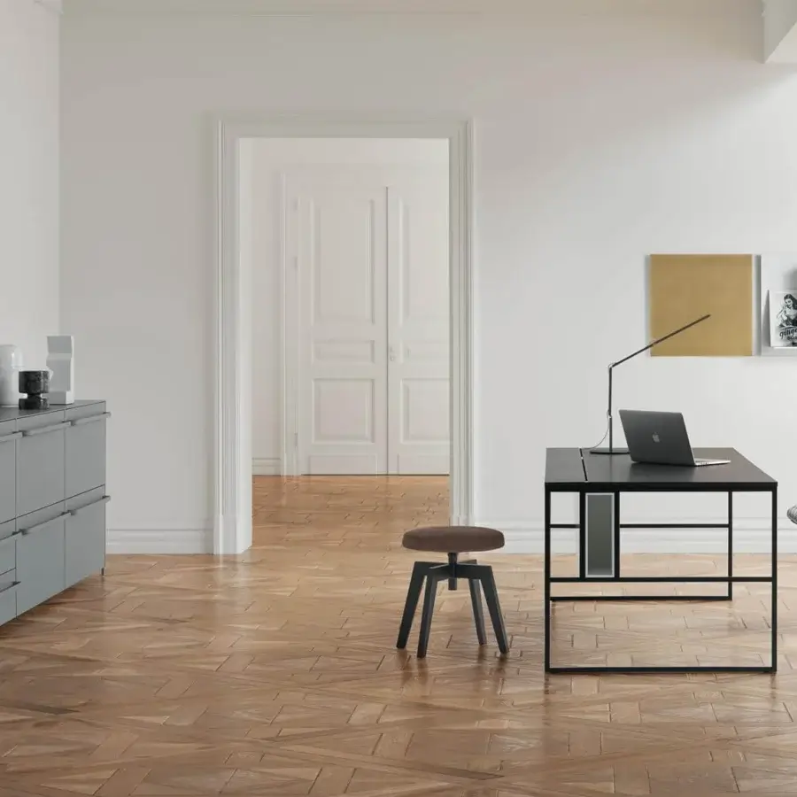 Superior MDF Italia 20.Venti desk with black Fenix NTM laminate top and graphite grey epoxy powder-coated steel frame
