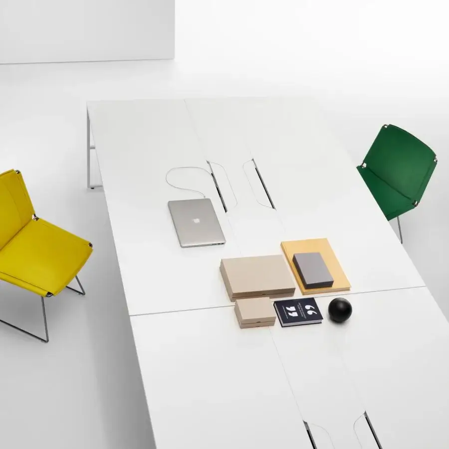 Elegant MDF Italia 20.Venti desk with matt white melamine top and epoxy powder coated steel frame for seamless cable management