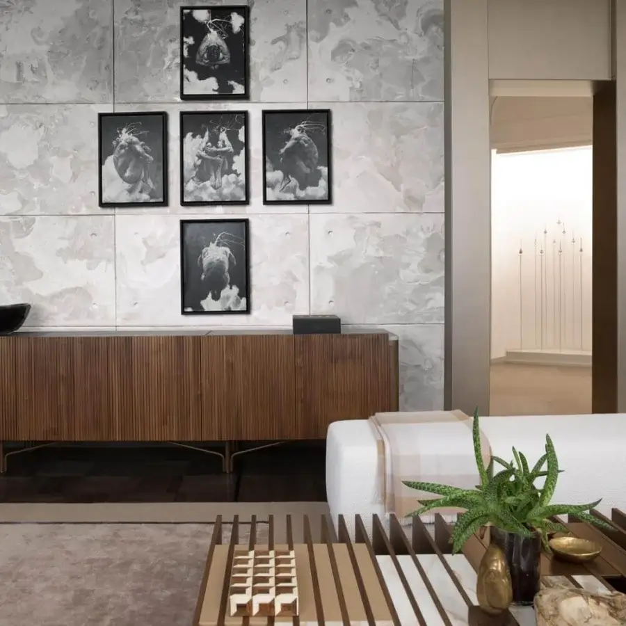 Elegant Giorgetti Fit coffee table with walnut strips, inlaid details and matte wood legs for a timeless aesthetic