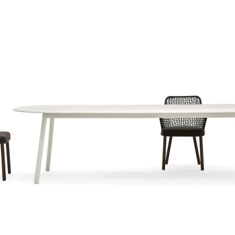 Exceptional Varaschin Emma table crafted in Italy with a smooth matte white HPL top and powder-coated aluminum frame