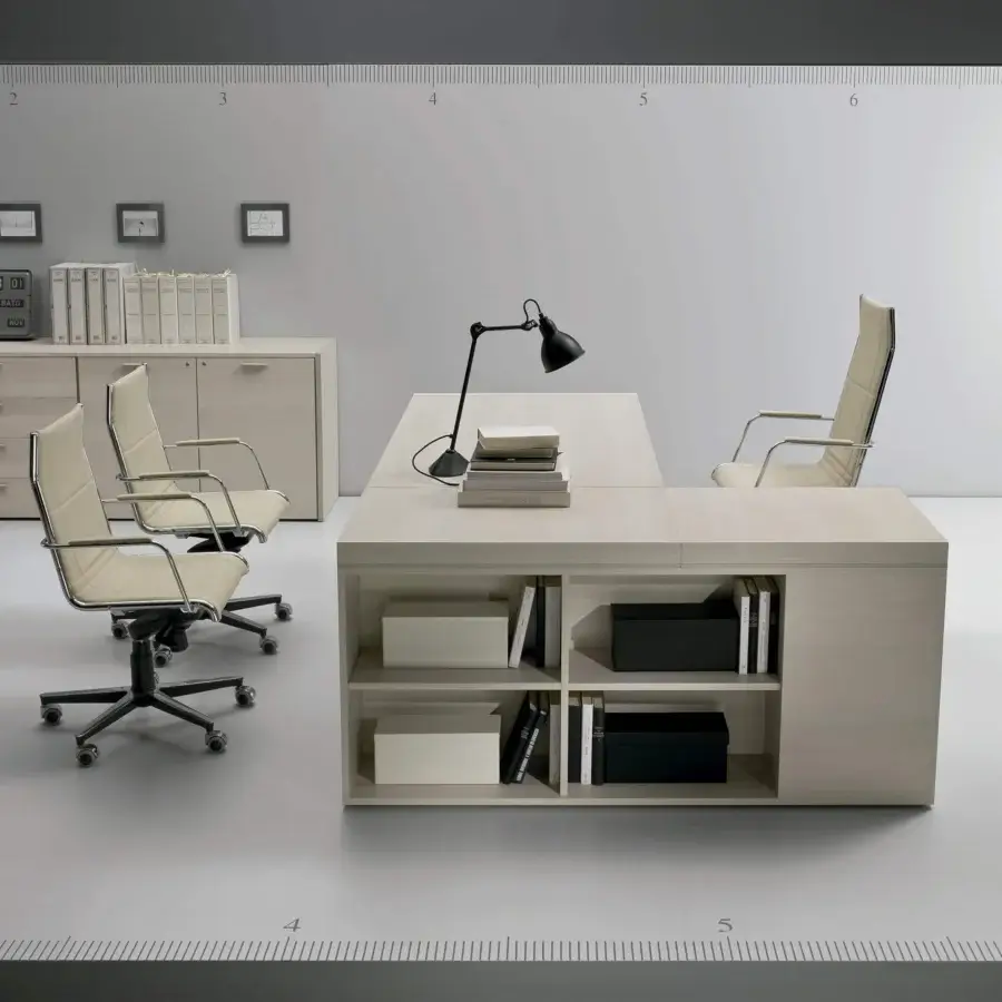 Superior 4 Mariani Blade desk with wood structure and integrated shelving in a light, matte off-white finish