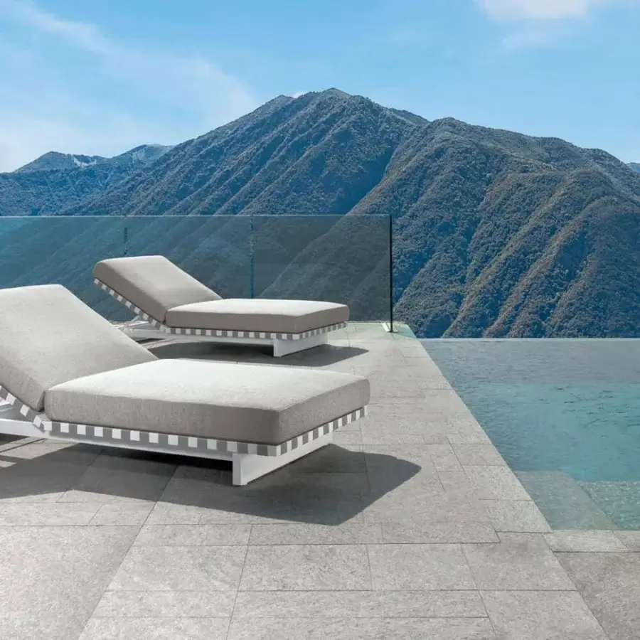 Exceptional Talenti Argo Alu lounger with light gray padded cushions and solid white aluminum frame with synthetic elastic straps
