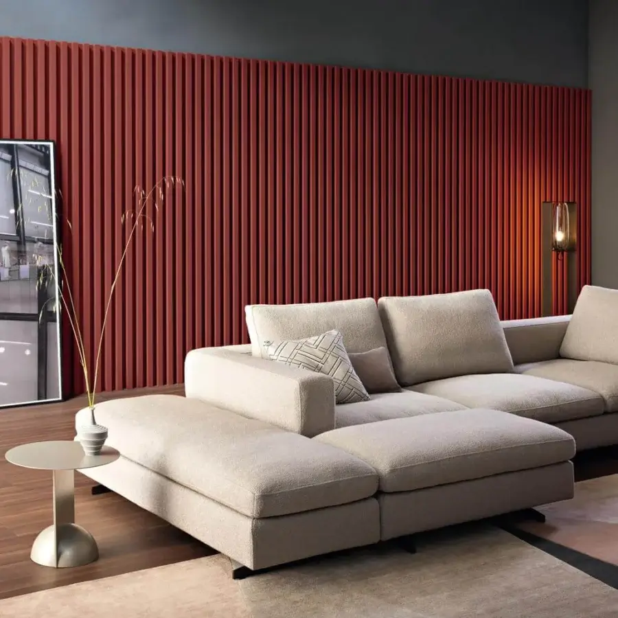 Distinguished Bonaldo Ever More sectional with linear design upholstered in light beige textile and flat matt-painted metal feet