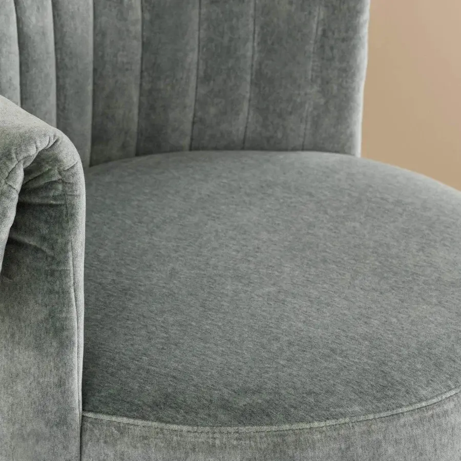 Exceptional Rugiano Manta ottoman with sinuous form upholstered in textured gray textile and bronze plinth base