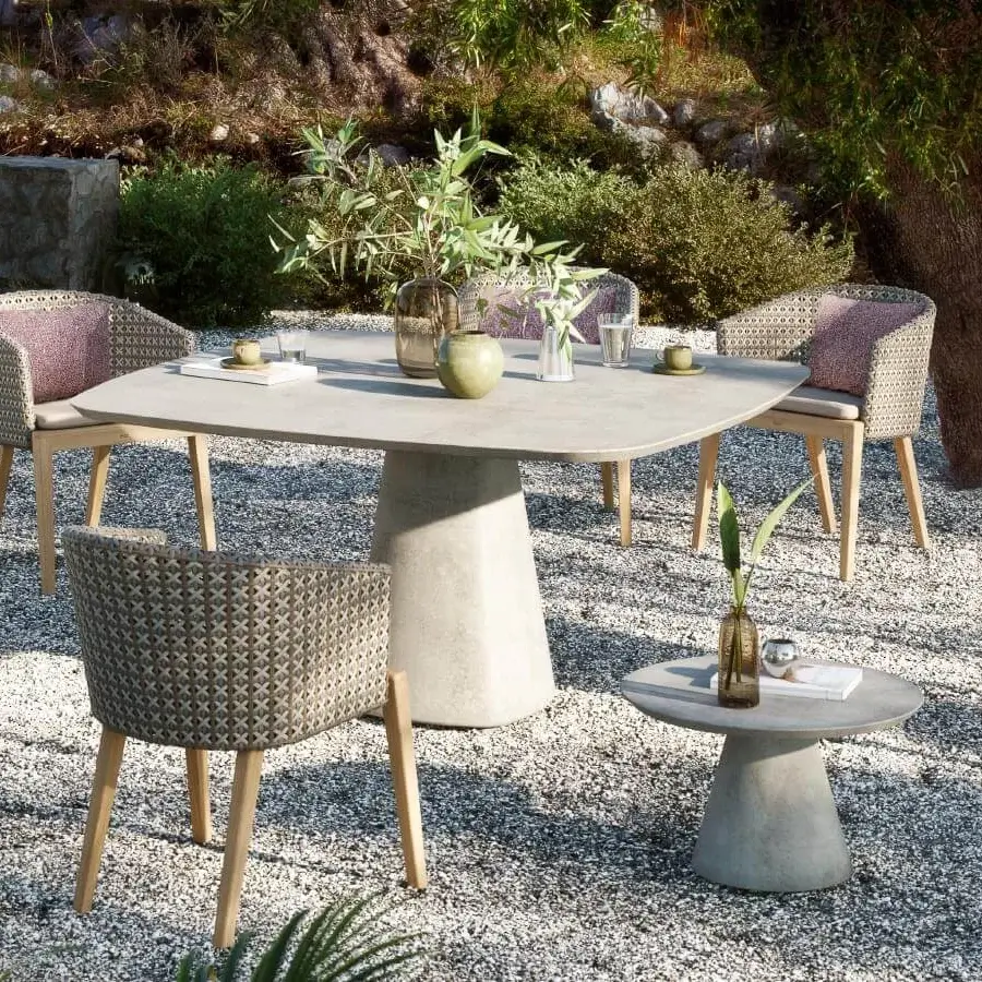 Exceptional Royal Botania Conix table with light grey concrete top and conical fibre-reinforced concrete base with a smooth matte finish