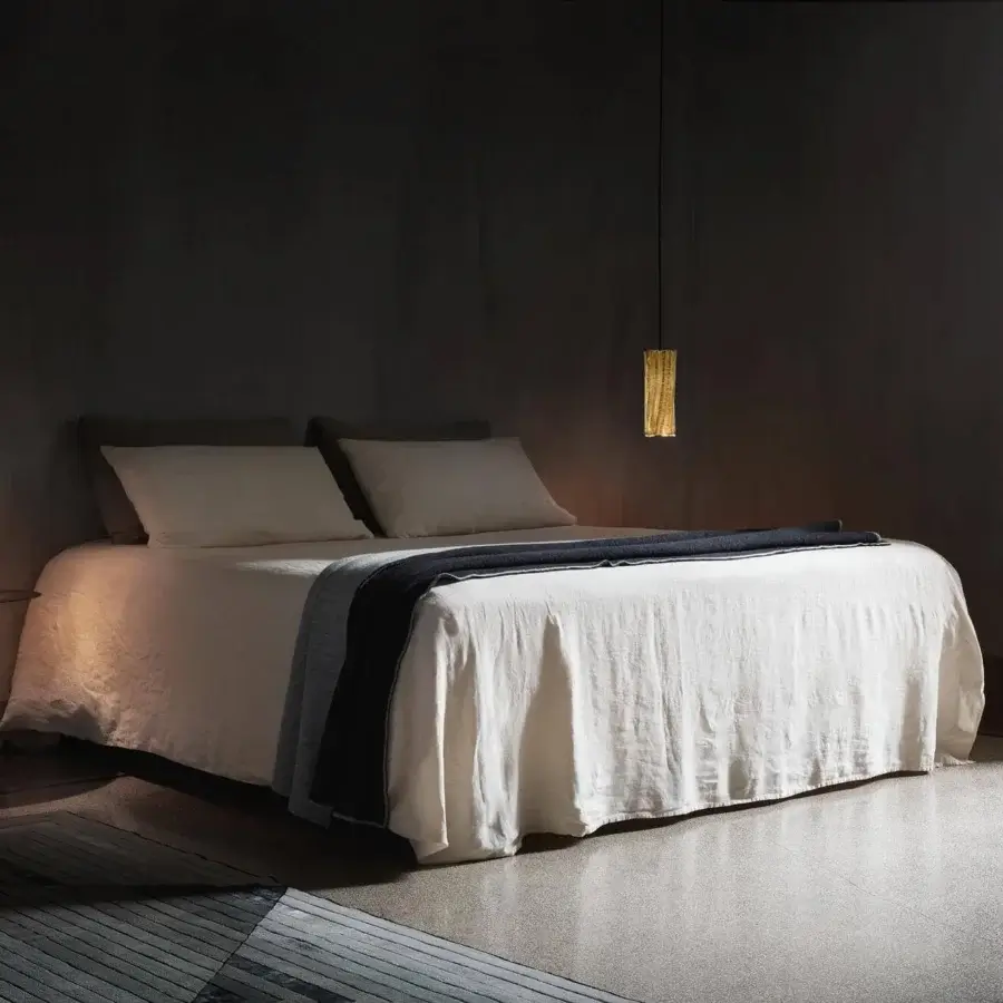 Exclusive Slamp Accordéon suspension lamp crafted in a cylindrical shape with textured golden metal finish