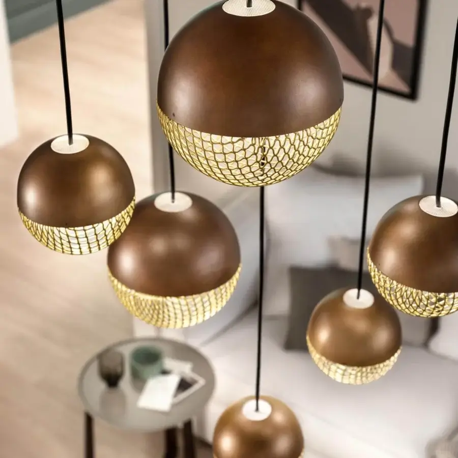 Exceptional Masiero Iglù suspension lamp with a metal mesh diffuser in matt gold and brushed bronze metal structure