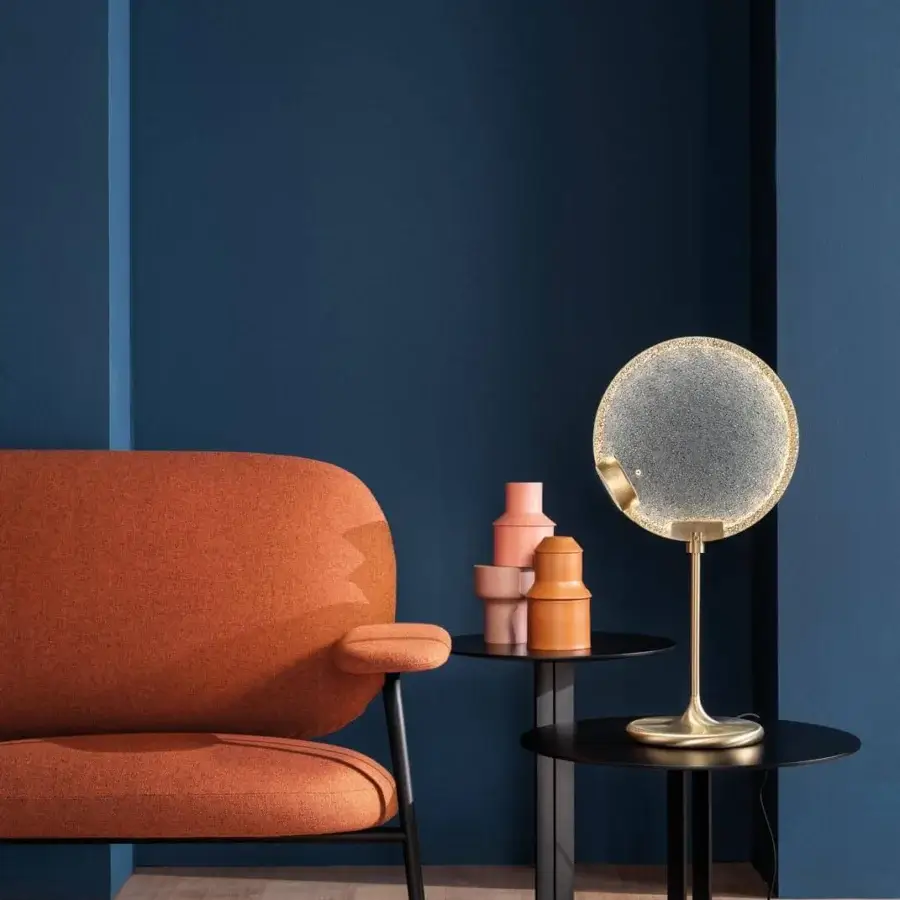 Lavish Masiero Horo table lamp with gold-toned metal and textured glass diffuser in prism finish