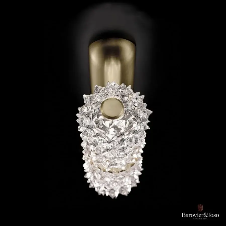 Distinguished Barovier&Toso Opéra wall lamp with stacked textured clear glass segments and golden metallic base crafted in Italy