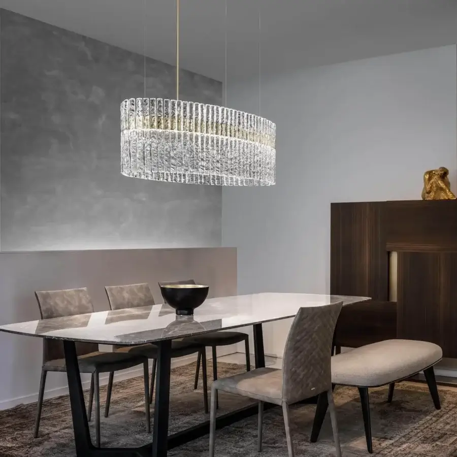 Distinguished Masiero Vegas Ovale suspension lamp with rock-effect glass strips and gold-finished metal elements in a contemporary design