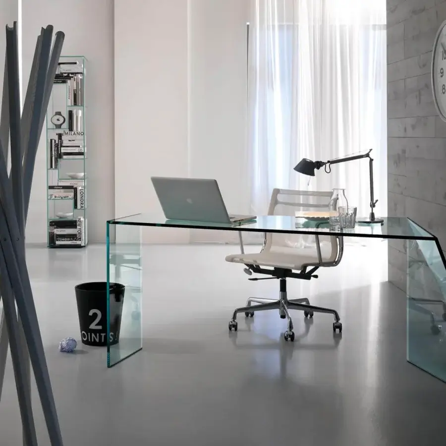 Exceptional Tonelli Design Penrose desk crafted in clear glass with an original asymmetrical form and finely finished slabs