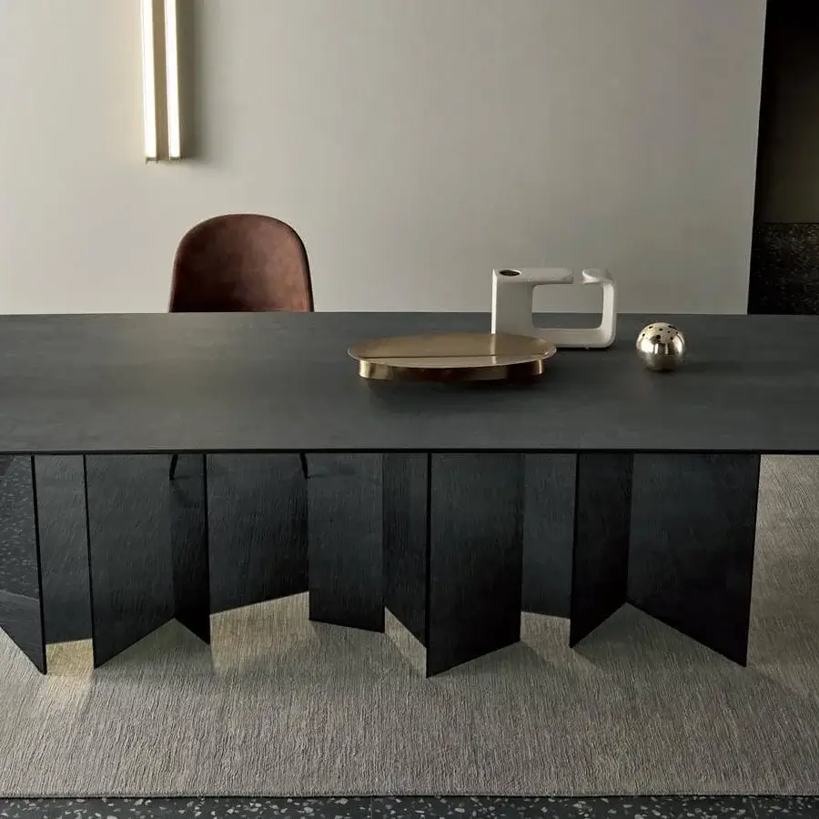 Captivating Tonelli Design Metropolis table with extra-clear glass base and dark matte rectangular top