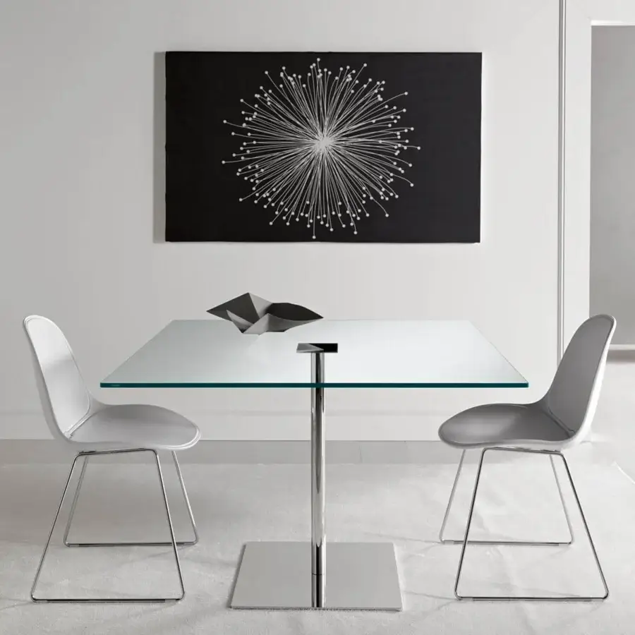 Superior Tonelli Design Farniente table with transparent glass top and glossy silver metal base