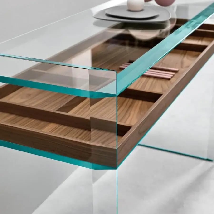 Elegant Tonelli Design Quiller console built in extra clear glass with a solid Canaletto walnut tray and stylish bevelings