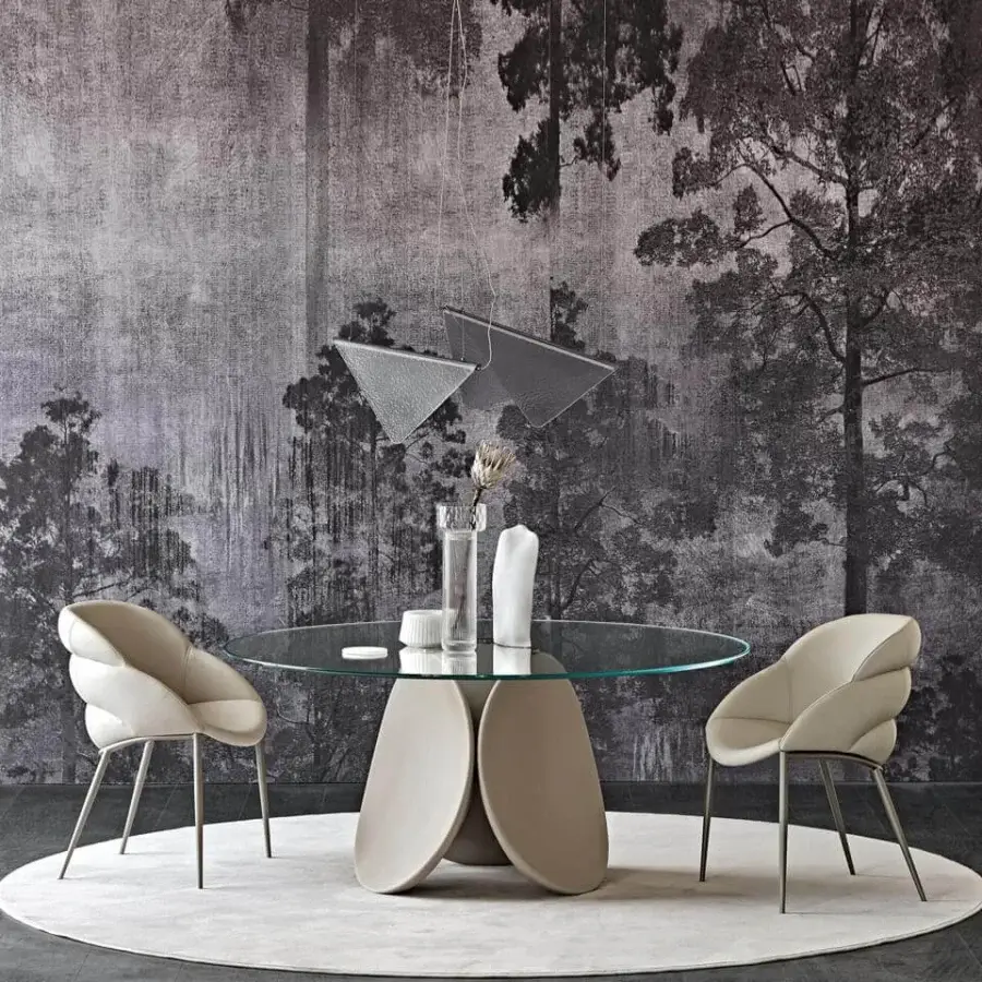 Exceptional Cattelan Italia Maxim table with sculpted cement clay-spatulated base and clear glass top