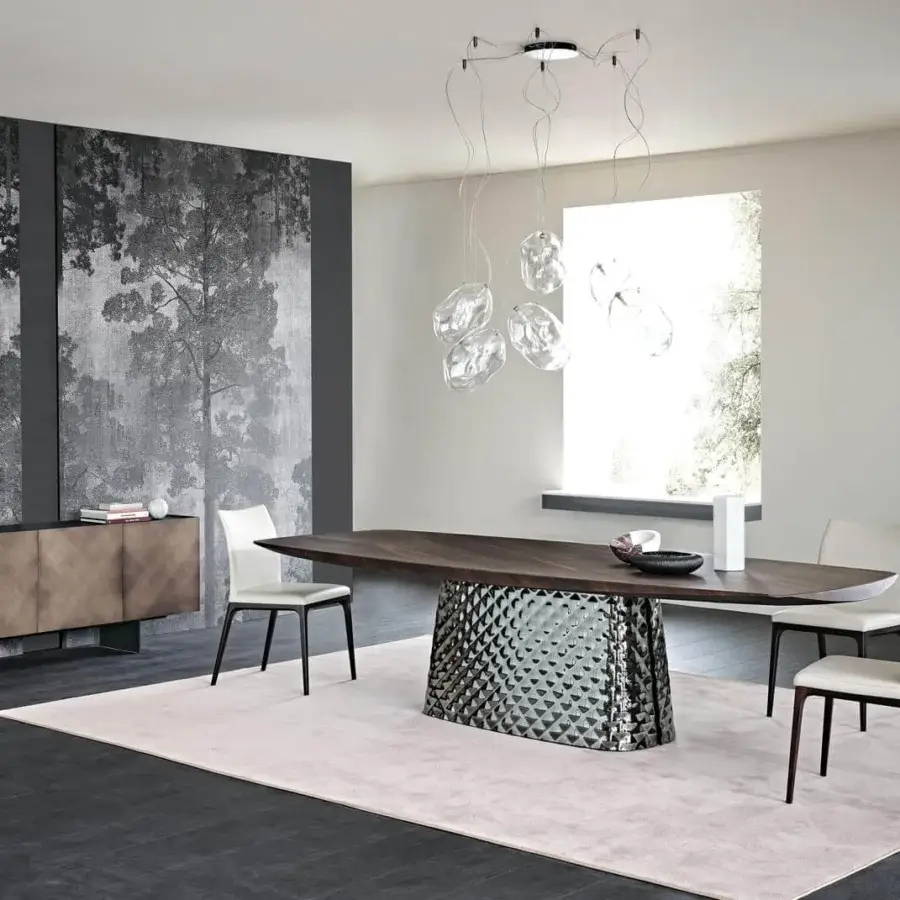 Superior Cattelan Italia Kimi rug with soft fibres in light beige or pale pink velvet and uniform semi-gloss finish