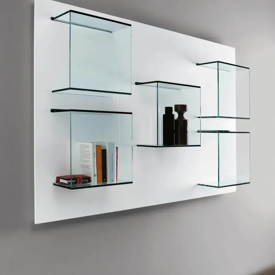 Distinguished Tonelli Design Dazibao bookcase with a matt white rectangular wooden panel and five transparent glass shelves