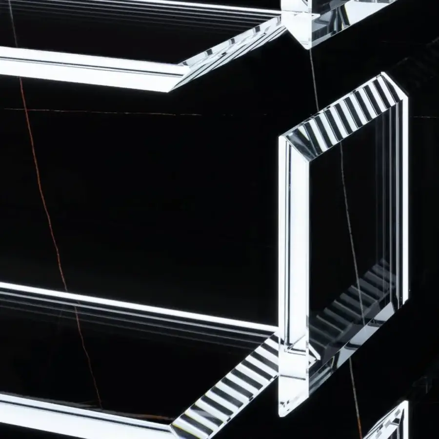 Exclusive Reflex Aurora shelf with angular form and glossy transparent glass crafted in Italy