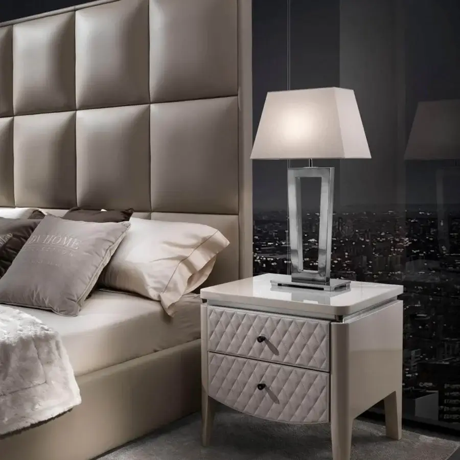 Distinguished DV Home Collection Deco lamp with a modern silhouette and light textile lampshade in glossy metal