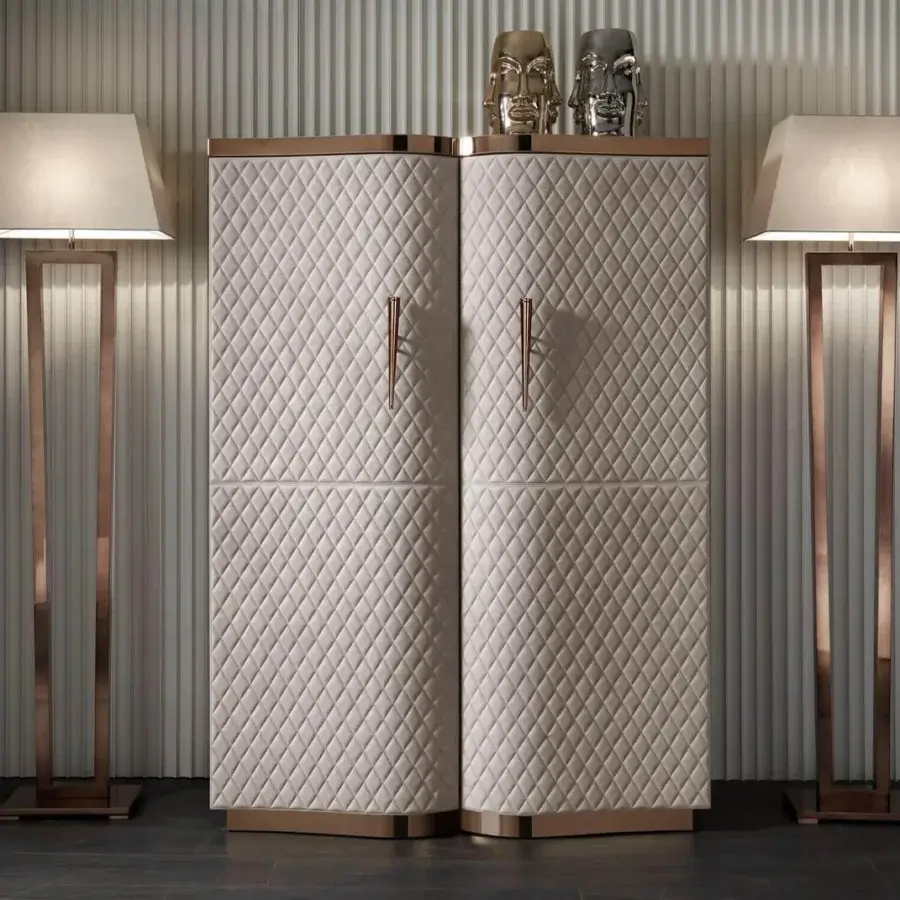 Exceptional DV Home Collection Deco floor lamp with a coppery bronze metal structure and light beige fabric lampshade