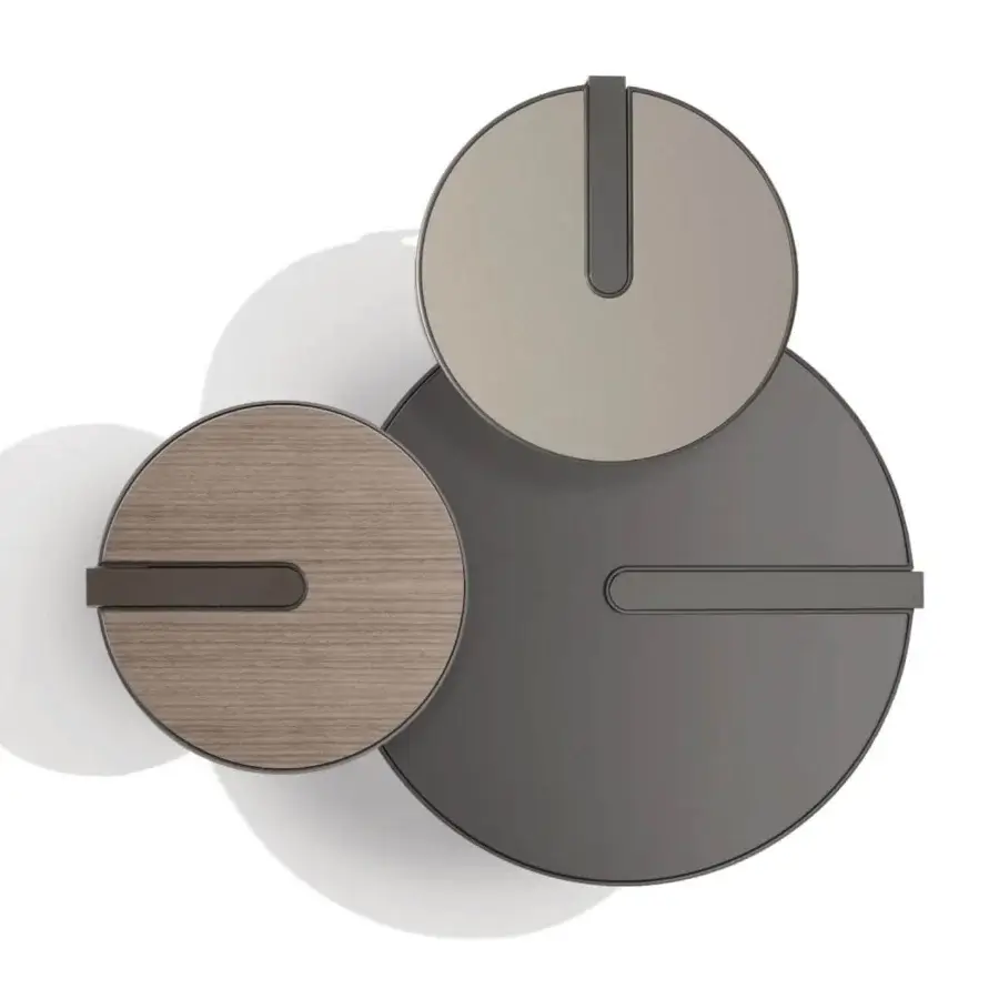 Superior Giorgetti Clamp coffee table with light beige and dark gray lacquered frame plus Canaletto walnut insert and smooth matte finish