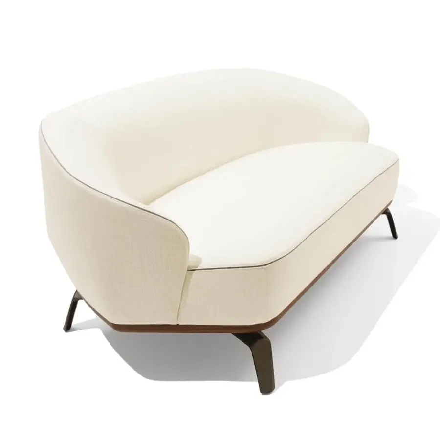 Elegant Giorgetti Tamino sofa with textured off-white fabric upholstery and Canaletto walnut with metal feet