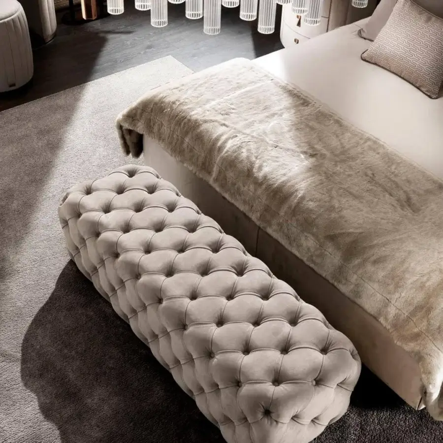 Distinguished DV Home Collection Chelsea bench with solid beech wood structure and refined tufted light neutral textile upholstery, matte finish