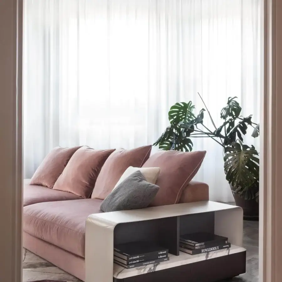 Distinguished Giorgetti Skyline sectional with dusty rose luxury fabric upholstery and reclining headrests