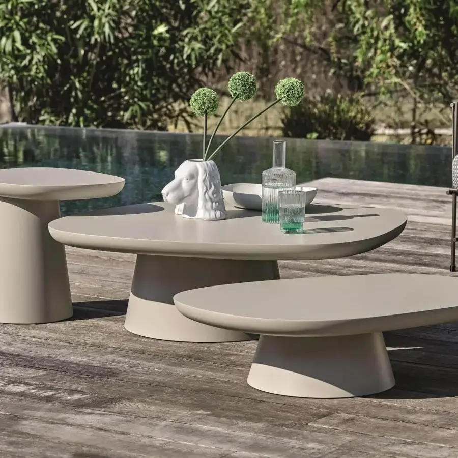 Exceptional Ditre Italia Stone coffee table set with rounded forms and matte beige wooden tops built with metal bases