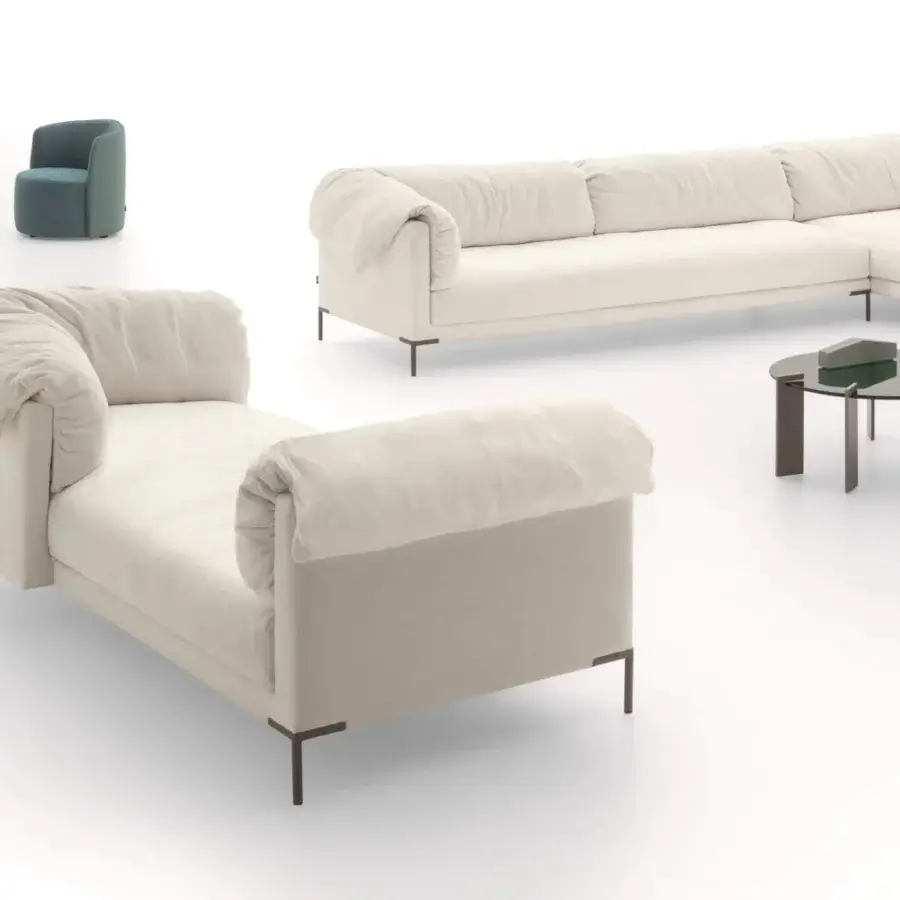 Exceptional Ditre Italia Drop chaise lounge in light beige fabric with matte finish and slender dark metal legs
