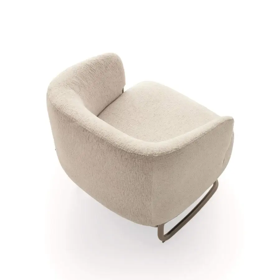 Elegant Ditre Italia Marabù lounge chair with light beige woven fabric and curved tubular metal frame