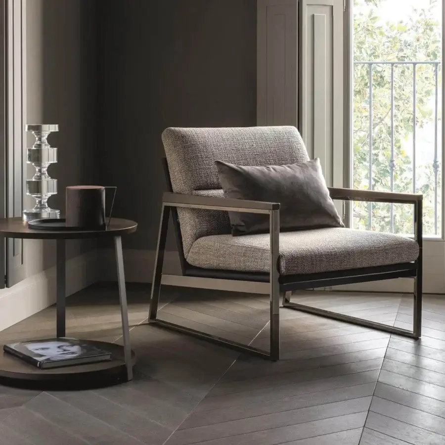 Sophisticated Ditre Italia Daytona lounge chair with varnished metal base and wooden armrests, upholstered in textured blended beige and brown textiles