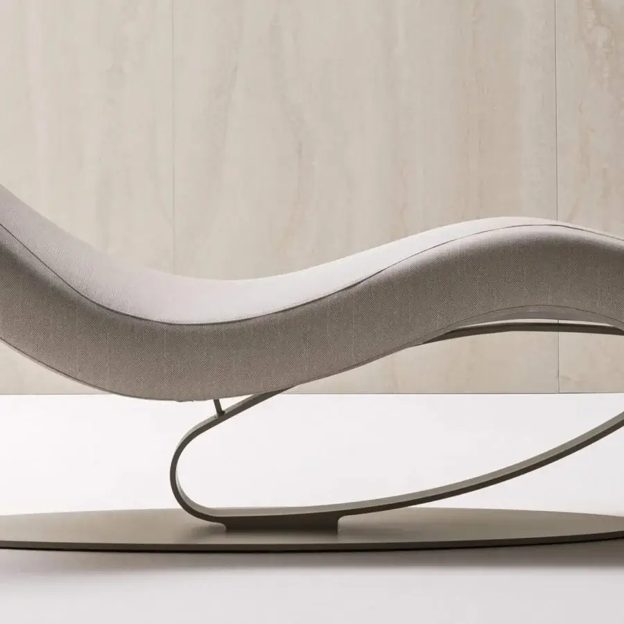 Superior Varaschin Wellness Therapy lounger in light gray woven textile with matte metal base