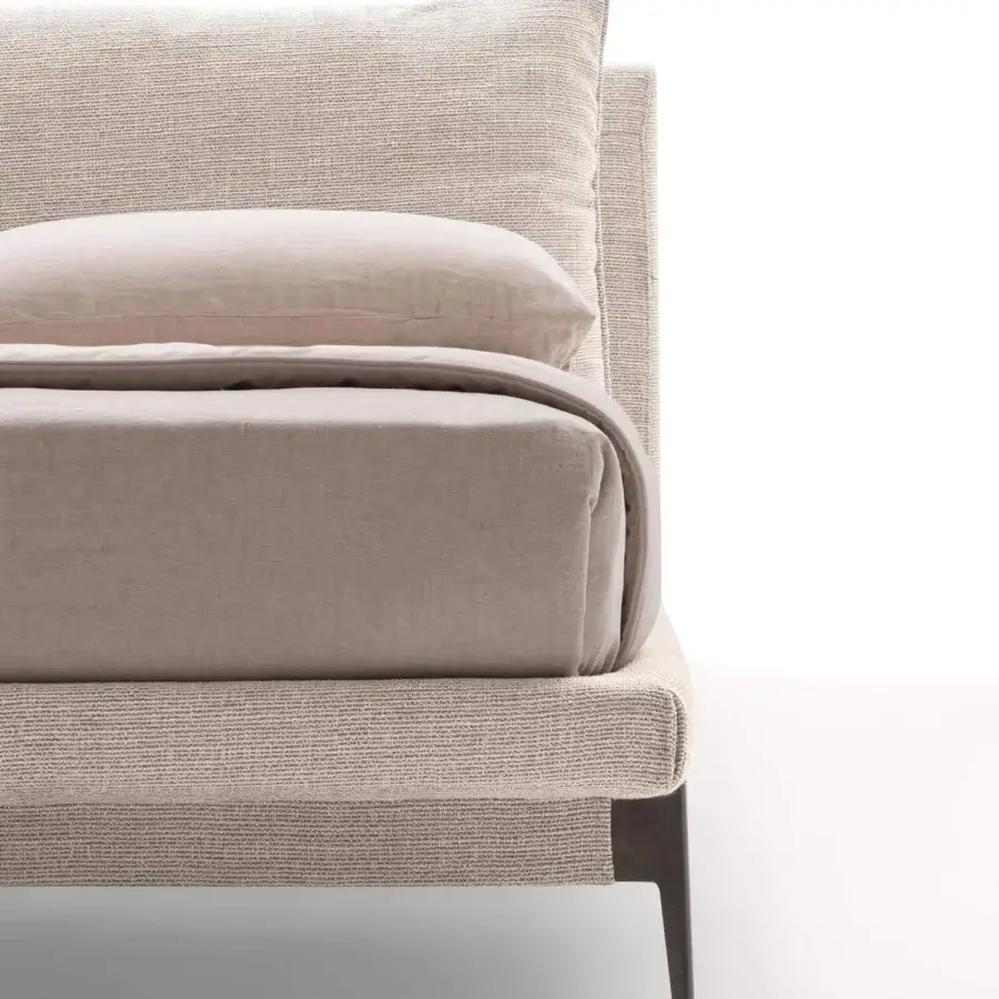 Exceptional Ditre Italia Kim bed with balanced structure and light beige textured upholstery with slender dark legs