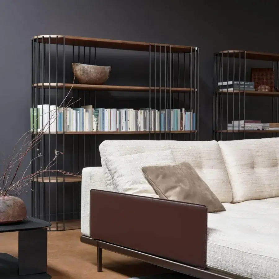 Superior Bonaldo Maximilian sectional with light beige fabric upholstery, dark brown armrests and matt varnished metal base