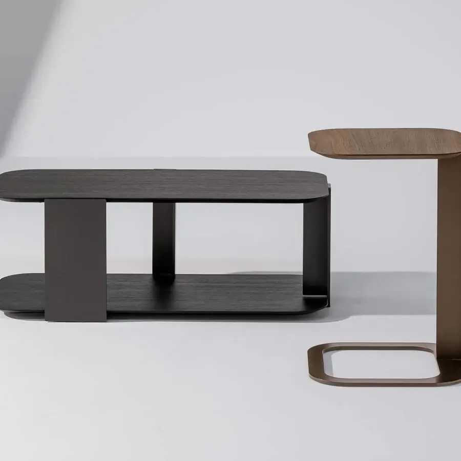 Superior Bonaldo Paddle coffee table with Canaletto walnut veneered wood and bronze plus metal support