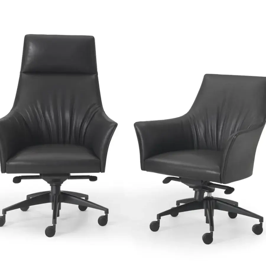 Exceptional 4 Mariani Sella armchair crafted in dark leather with vertically stitched detailing and a five-legged caster base